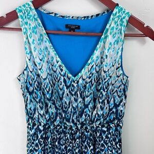 Ann Taylor stylish Teal blue turquoise animal print dress size 0 petite.